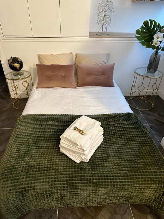 Logement Guenot Pour 5 Personnes Sur Paris 11 Exteriér fotografie